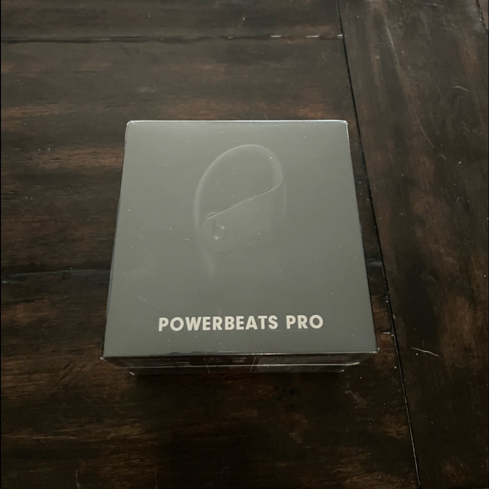 Powerbeats Pro New Unwrapped in box